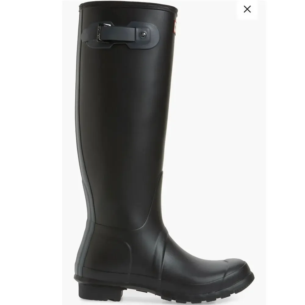 Women’s Hunter Original Tall Waterproof Rain Boot in Black SZ 8